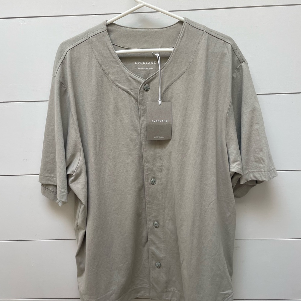 Everlane baseball t-shirt